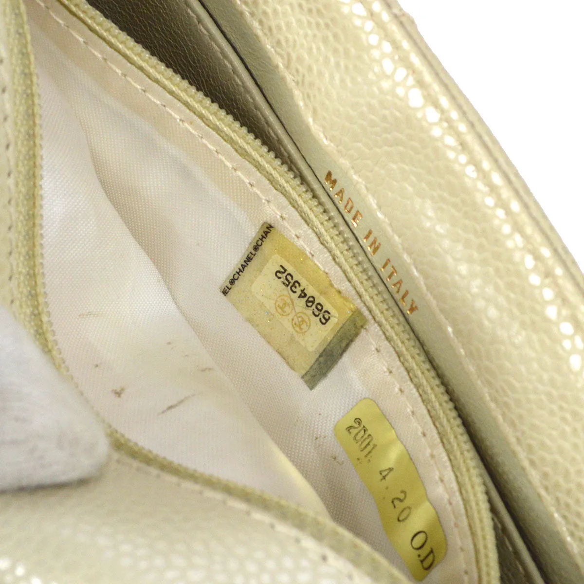 CHANEL Chain Handbag Pearl White Caviar
