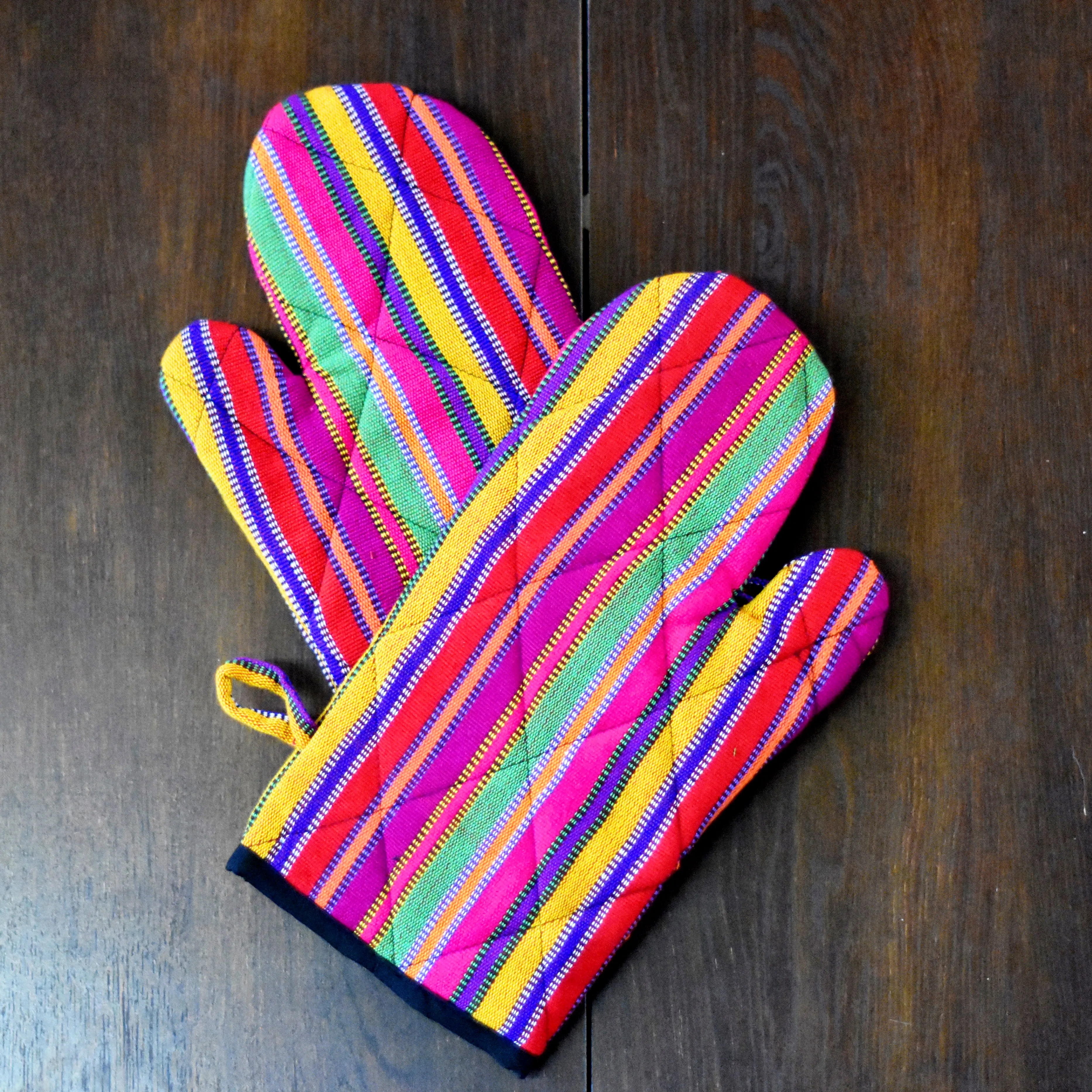 Set of 2 Matching Guatemalan Oven Mitts