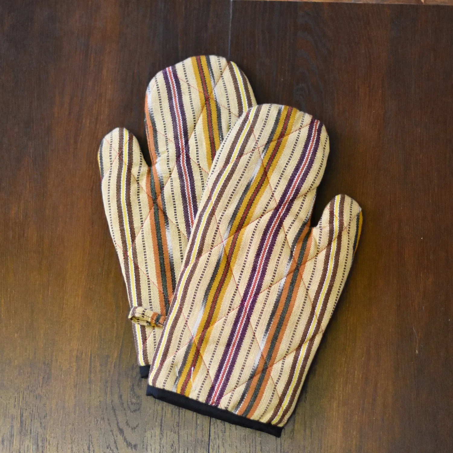 Set of 2 Matching Guatemalan Oven Mitts